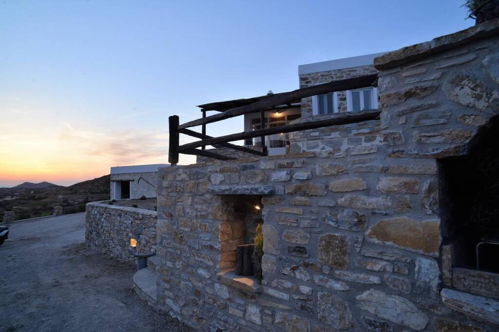 George Farmhouse Chrousa Exterior foto